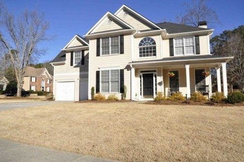 1051 Amberton Ln, Powder Springs, GA 30127