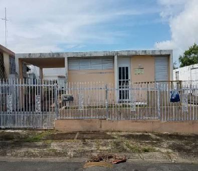 L-15 4 St Villas De Rio Grande, Rio Grande, PR 00745