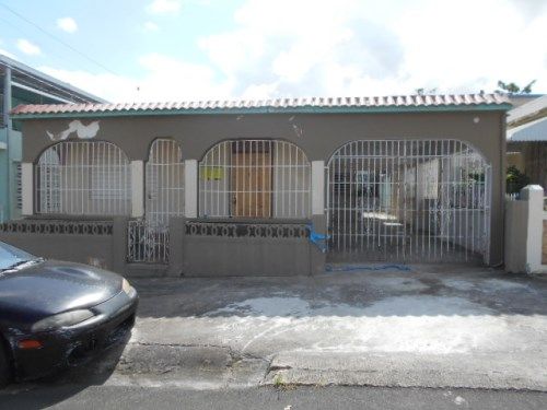 425 Austria St Puer, San Juan, PR 00920