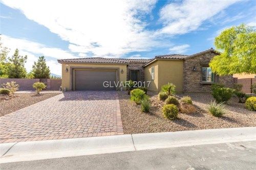 8631 Amber Autumn Street, Las Vegas, NV 89131