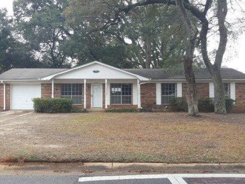 3055 Bent Oak Rd, Pensacola, FL 32526