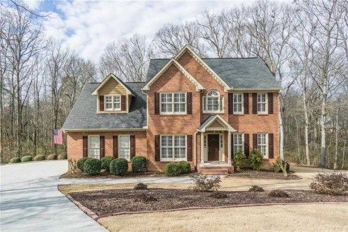 2962 Heavenly Ln, Snellville, GA 30078