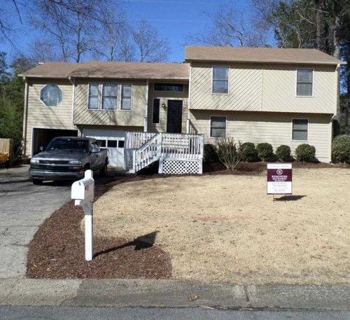 2081 Arrowhead Trl, Marietta, GA 30062