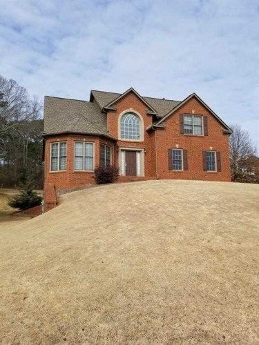 1044 Bradshaw Estates Dr, Canton, GA 30115