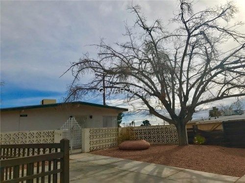 1004 Nassau Drive, Las Vegas, NV 89108