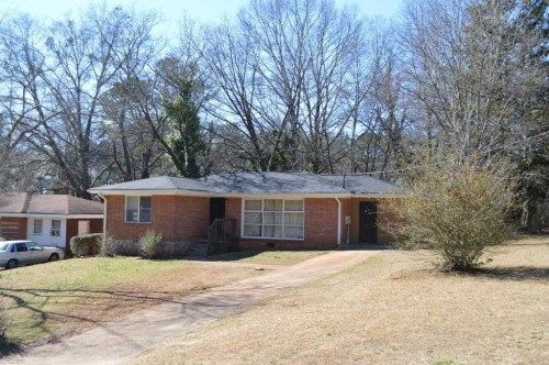 1371 David Circle, Decatur, GA 30032