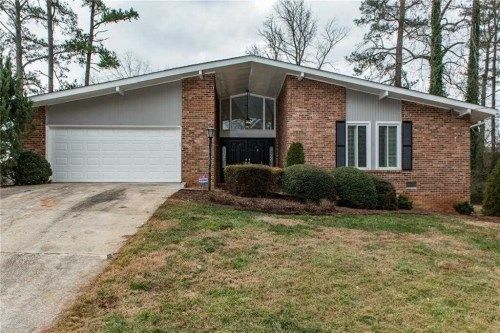 2335 Verna Dr, Decatur, GA 30034