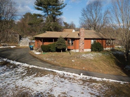 841 GUELPHWOOD RD, Southbridge, MA 01550