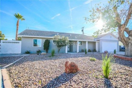 2013 El Greco Street, Las Vegas, NV 89102