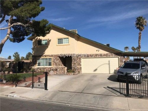 7240 Stormson Drive, Las Vegas, NV 89145