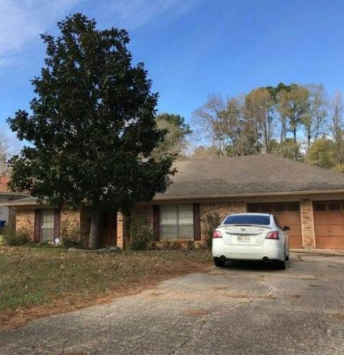 906 Japonica Ln, Shreveport, LA 71118