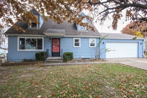 836 W Charles St, Independence, MO 64055