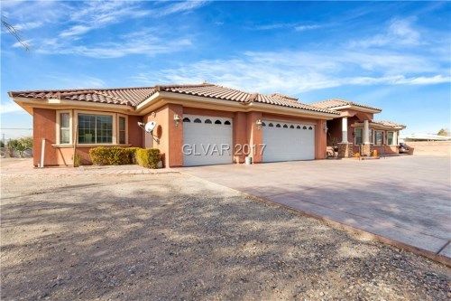 1621 Linn Lane, Las Vegas, NV 89156