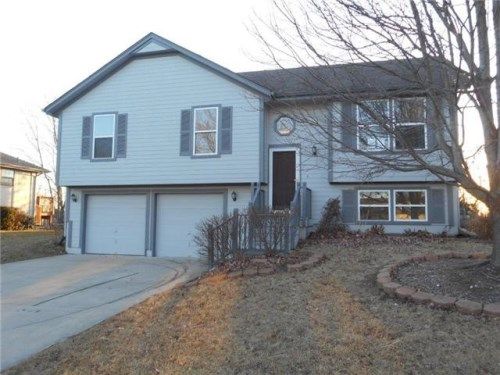 1204 Arrowhead Rdg, Independence, MO 64056