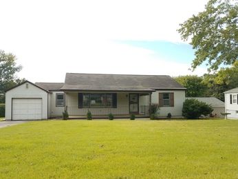 426 Hicks Circle, Clinton, TN 37716