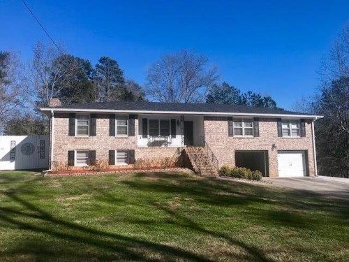 3973 Lauada Dr, Douglasville, GA 30135