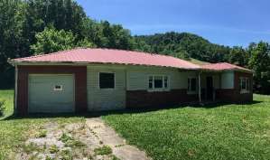 4268 Ashford Nellis Rd, Ashford, WV 25009