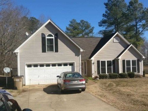 4091 River Elan Dr, Gainesville, GA 30507