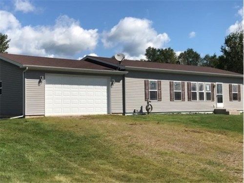 W9948 W Forest Ln, Catawba, WI 54515