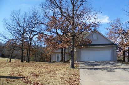 2702 Woodstone Dr, Catoosa, OK 74015