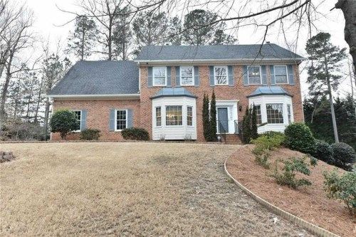 2492 Windchase Ct, Buford, GA 30518