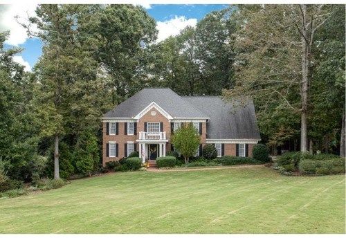 1947 Carrington Ct, Stone Mountain, GA 30087