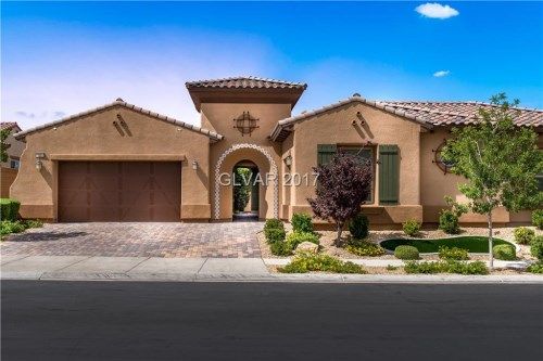 14 Grand Masters Drive, Las Vegas, NV 89141