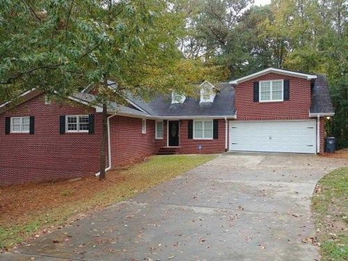 2662 Empire Dr, Snellville, GA 30078