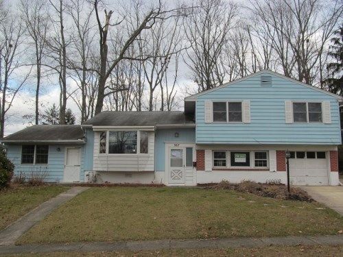 367 Wedgewood Dr, Blackwood, NJ 08012