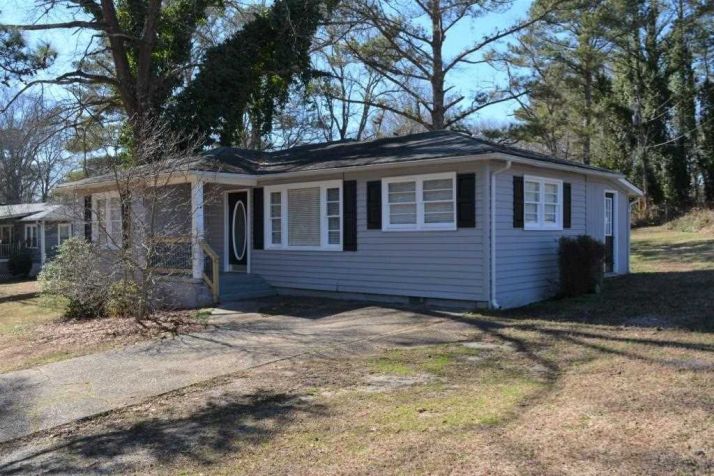 71 Cooper Lake Rd, Mableton, GA 30126