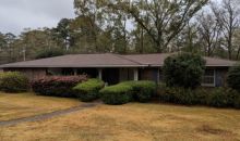 1901 Sullivan Dr Dothan, AL 36303