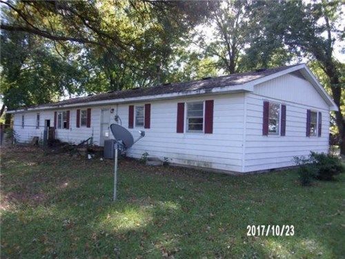 207 WEST WALNUT, Green Ridge, MO 65332