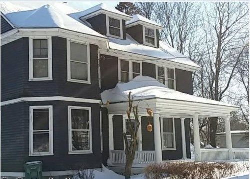 353 Blossom St, Fitchburg, MA 01420