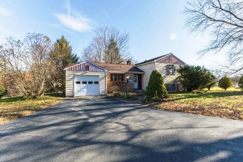 1654 Union Valley Rd, West Milford, NJ 07480