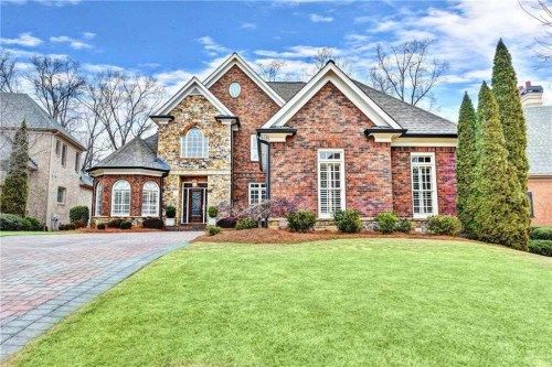 8220 Royal Melbourne Way, Duluth, GA 30097