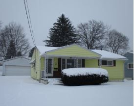 470 Sanderson Ave, Campbell, OH 44405