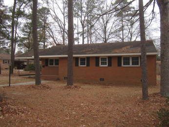 147 Woodland Rd, Roanoke Rapids, NC 27870