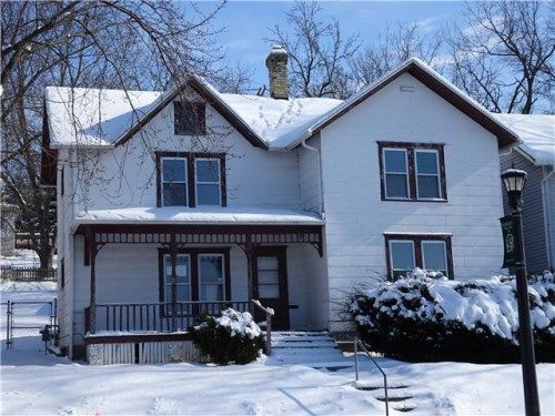 10 S Main St, Deerfield, WI 53531