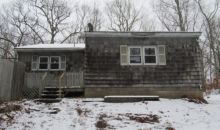 22 Knoll Rd Moodus, CT 06469