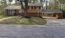 5305 Longmeadow Ln Atlanta, GA 30349