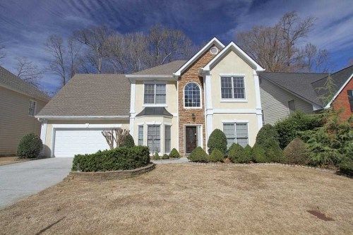 5449 Wynhall Dr, Norcross, GA 30071