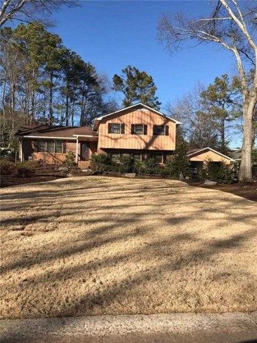 1995 Debra Ln, Marietta, GA 30066