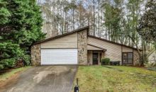 395 Creekside Ct Roswell, GA 30075