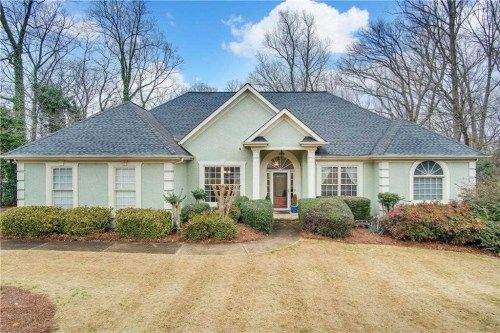 1043 Avery Creek Dr, Woodstock, GA 30188