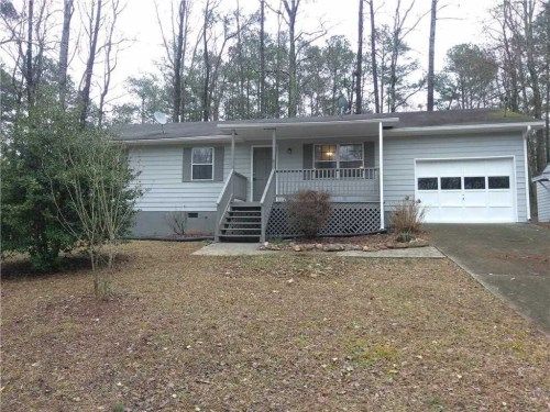 6880 Summer Hill Dr, Douglasville, GA 30135