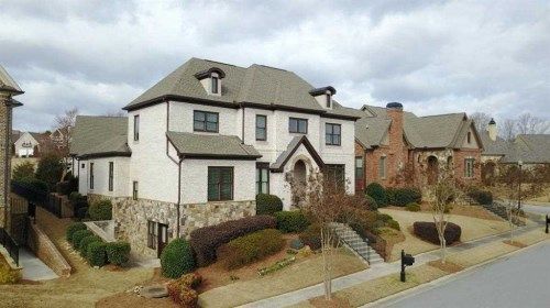 5849 Chickasaw Ln, Braselton, GA 30517