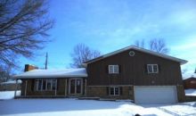 413 Hillcrest Dr Washburn, IL 61570