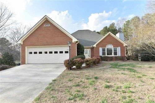 2400 Waterton Ridge Trl, Grayson, GA 30017