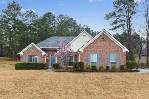 808 Cambridge Creek Dr, Conyers, GA 30094