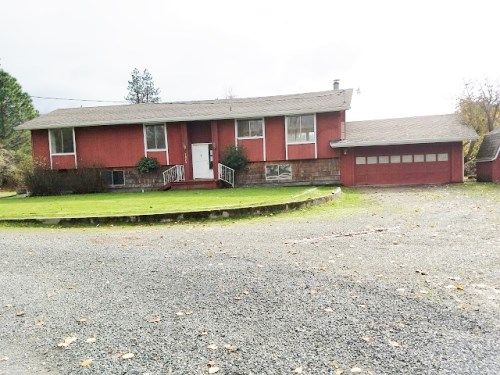 7875 E Evans Creek Rd, Rogue River, OR 97537